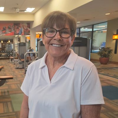 Laura Sooy Square Headshot